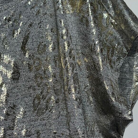 Park & Main Women's Silver Gold Metallic Crew Neck Pullover Blouse Size 1X - Picture 4 of 7